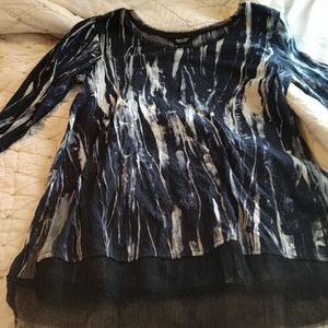 Simply Vera Blouse